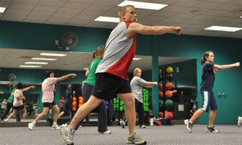 Jak regularnie uprawiana aktywność fizyczna może oddziaływać na stan zdrowotny? -  Przeczytaj grudzień