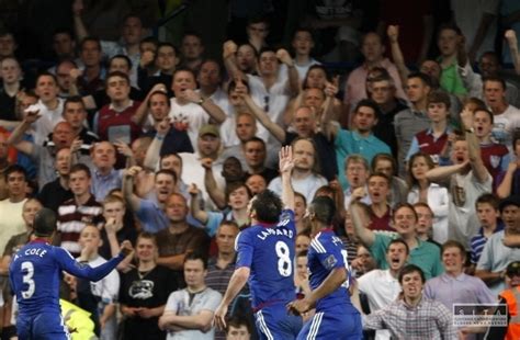 Imponujący mecz piłkarzy Leicester FC! Triumf nad zespołem londyńskiej Chelsea im dało Puchar Anglii!