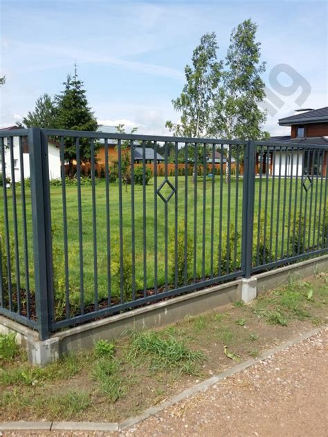 Polskie ogrodzenia metalowe - najwyższa jakość razem z montażem!  maj 2023